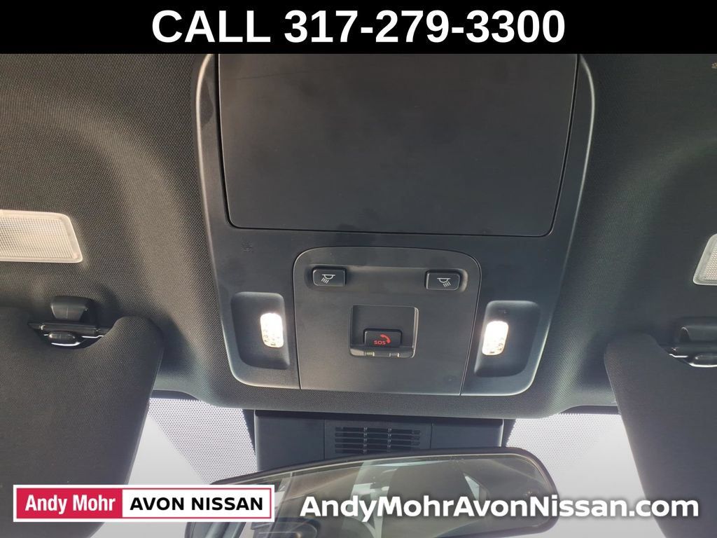 Used 2025 Toyota Camry SE FWD image 34