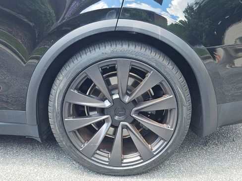 Used 2023 Tesla Model X AWD/4WD image 19
