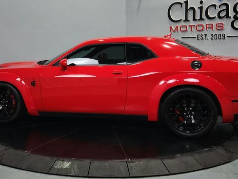 Used 2016 Dodge Challenger SRT Hellcat RWD image 7
