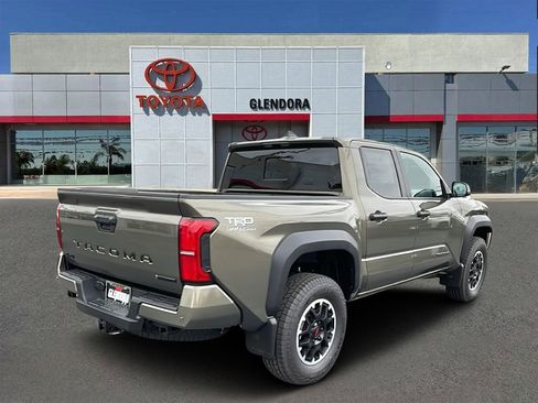 New 2026 Toyota Tacoma TRD Off-Road AWD/4WD image 3