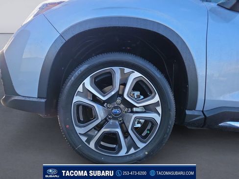 New 2026 Subaru Ascent Limited AWD/4WD image 9