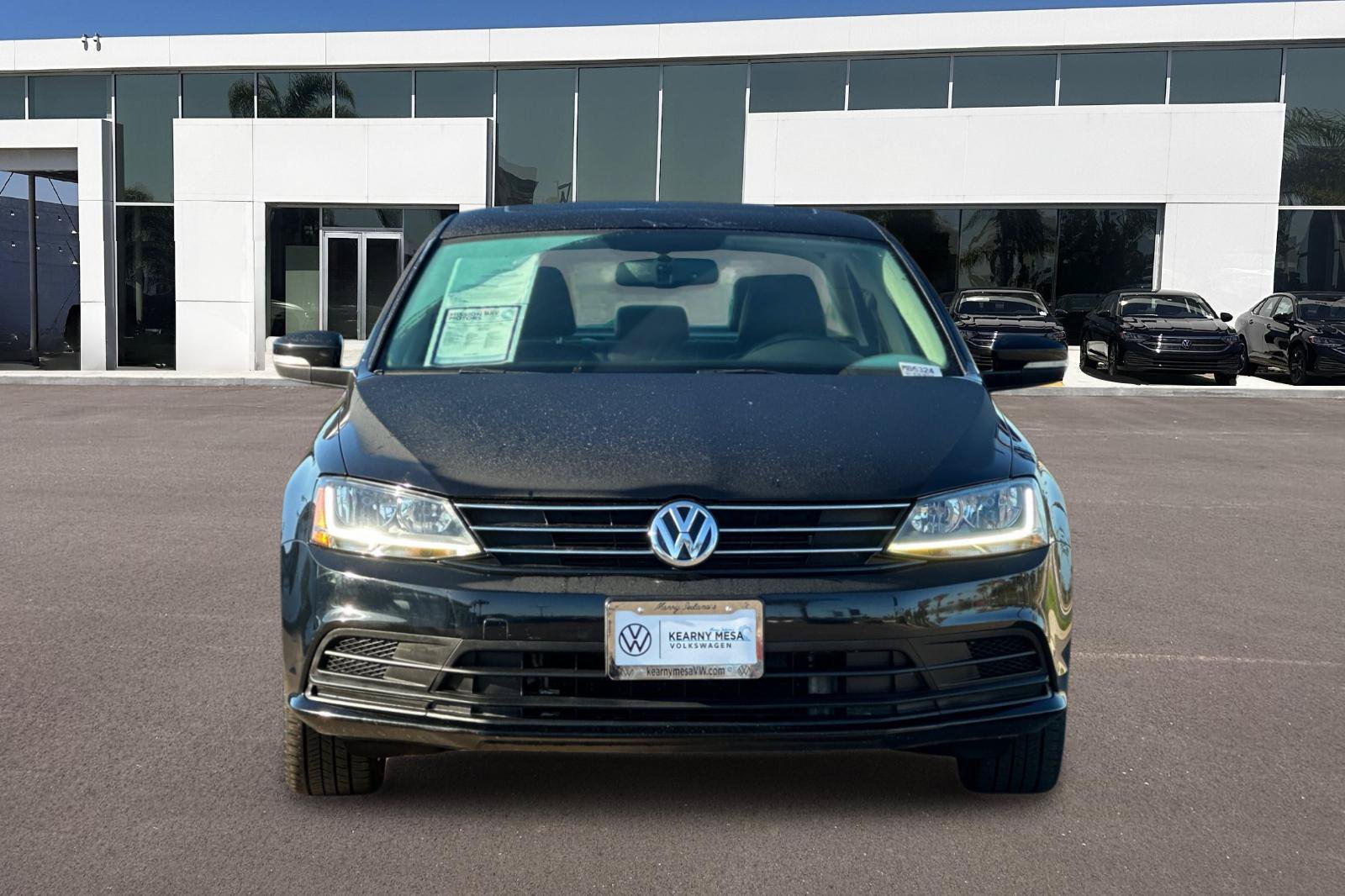 Used 2017 Volkswagen Jetta SE FWD image 8