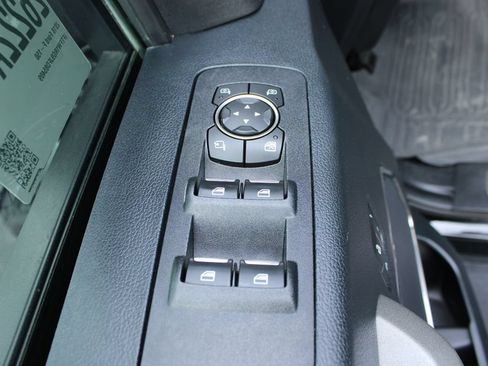 Used 2018 Ford F150 Raptor w/ Equipment Group 802A Luxury AWD/4WD image 35