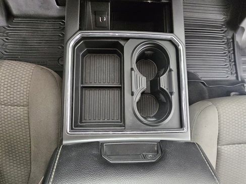 Used 2017 Ford F250 XLT w/ XLT Value Package image 16