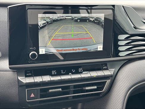 Used 2026 Toyota Camry SE w/ Convenience Package image 21