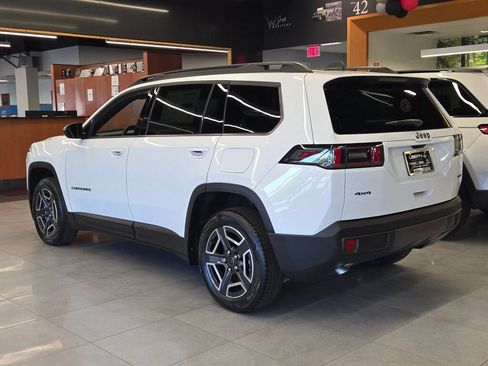 New 2026 Jeep Cherokee Laredo AWD/4WD image 13