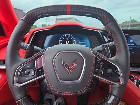 Used 2024 Chevrolet Corvette Z06 image 17