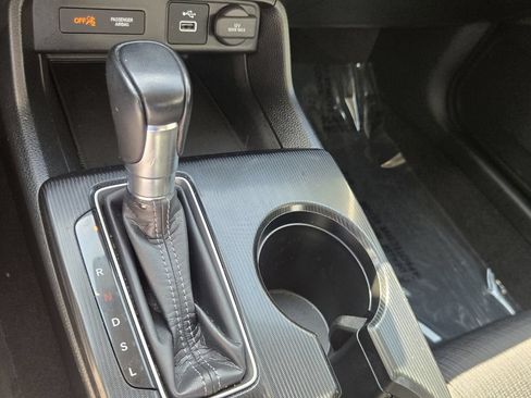 Used 2024 Honda Civic EX image 18