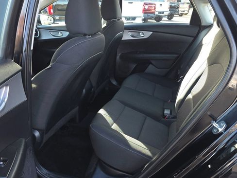 Used 2024 Kia Forte LXS FWD image 10