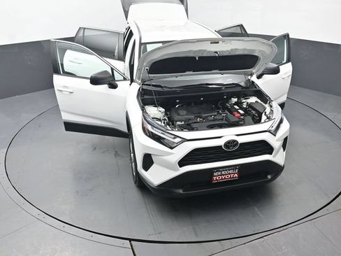 Certified 2023 Toyota RAV4 LE AWD/4WD image 52