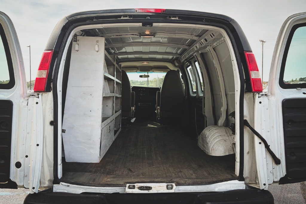 Used 2012 GMC Savana 2500 RWD image 21