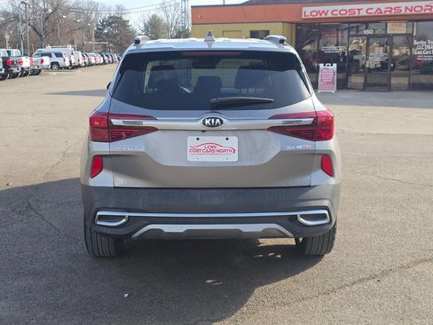 Used 2021 Kia Seltos SX w/ SX Sunroof Package image 6