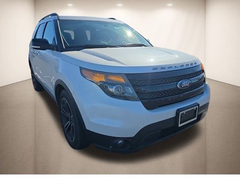 Used 2014 Ford Explorer Sport w/ Equipment Group 401A image 11
