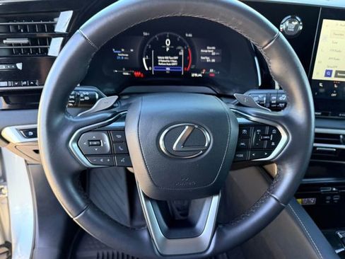 Certified 2025 Lexus RX 350 FWD image 29