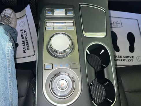 Used 2025 Genesis GV70 2.5T image 22