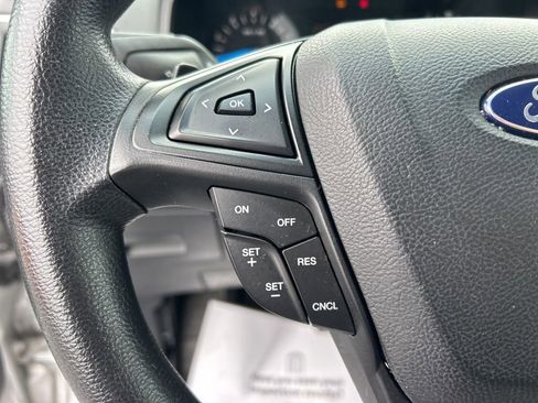 Used 2017 Ford Edge SE w/ Cargo Accessory Package image 8