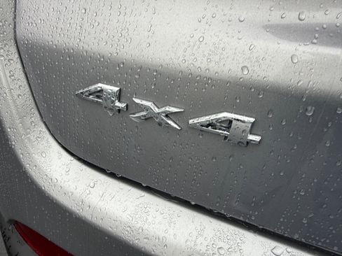 Used 2020 Jeep Compass Limited image 4