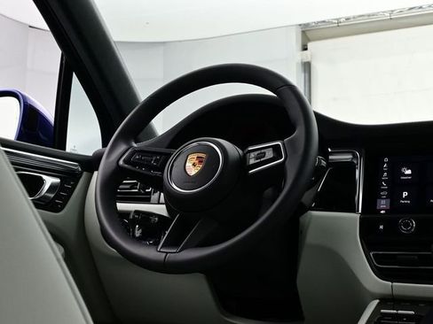 New 2026 Porsche Macan AWD/4WD image 21