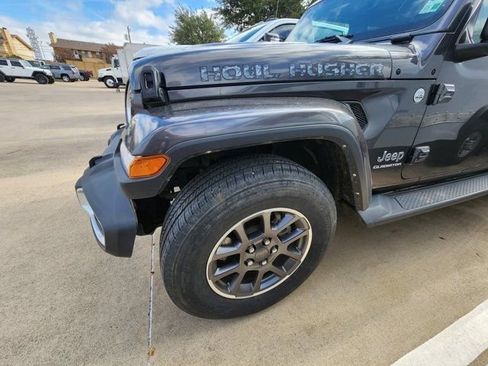 Used 2021 Jeep Gladiator Overland w/ Popular Equipment Package image 6