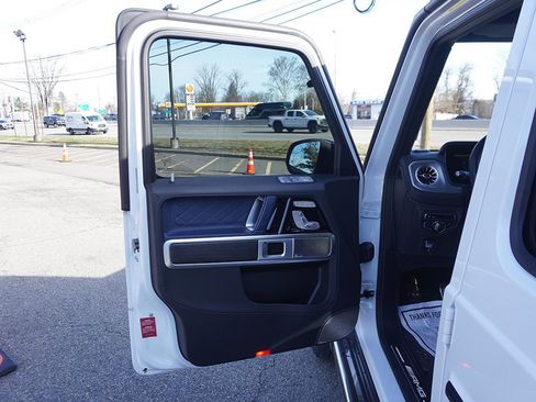 Used 2024 Mercedes-Benz G 63 AMG 4MATIC image 36