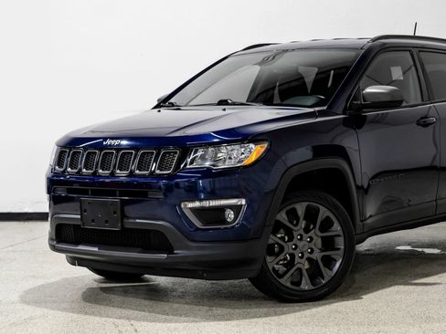 Used 2021 Jeep Compass Latitude AWD/4WD image 12