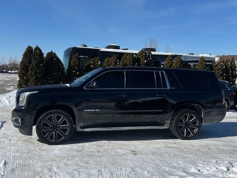 Used 2015 GMC Yukon XL SLT w/ Open Road Package image 1