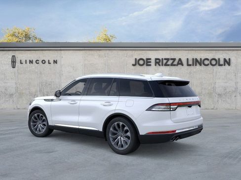 New 2026 Lincoln Aviator Reserve w/ Luxury Package AWD/4WD image 4