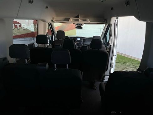 Used 2020 Ford Transit 350 XLT image 22