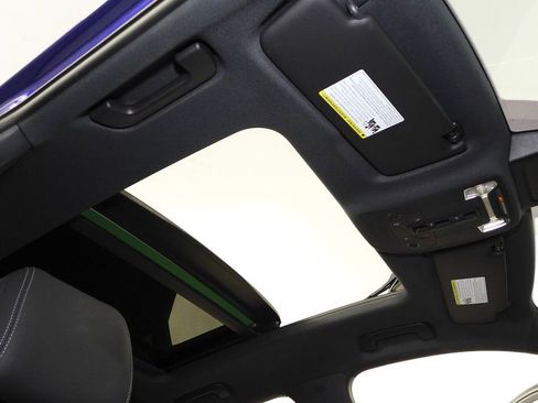 Used 2022 Audi Q3 2.0T Premium w/ Black Optic Sport Package image 18