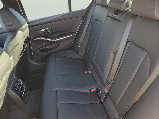 Certified 2026 BMW 330i Sedan RWD image 16