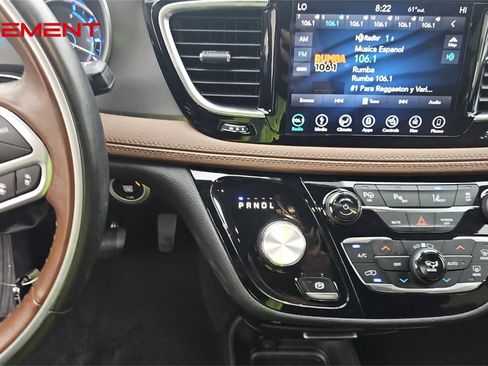 Used 2019 Chrysler Pacifica Limited w/ Advanced Safetytec Group image 12
