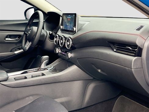 Used 2025 Nissan Sentra SR image 27