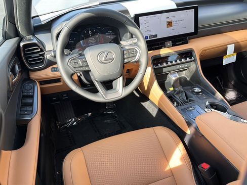 New 2026 Lexus IS 350 F Sport RWD image 18