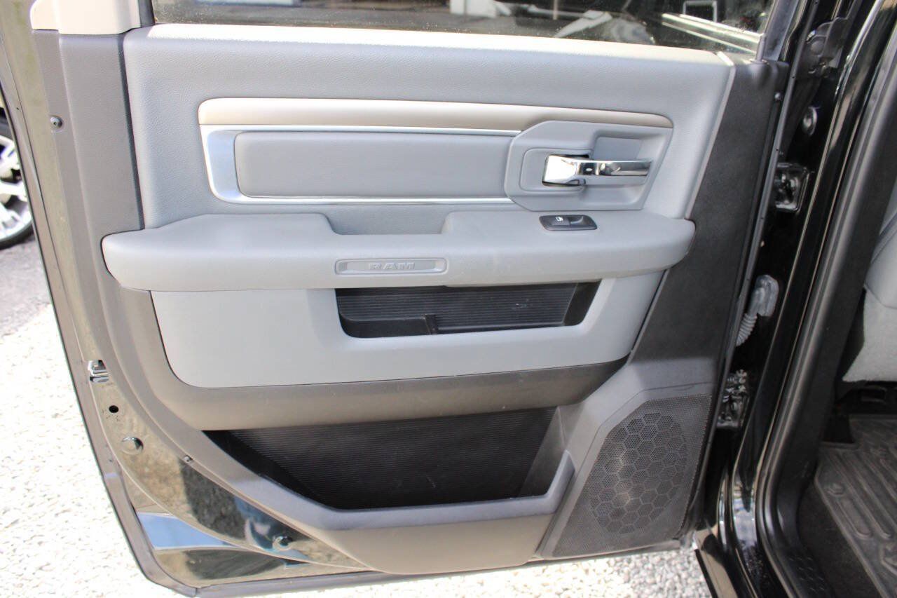 Used 2017 RAM 1500 Big Horn AWD/4WD image 21