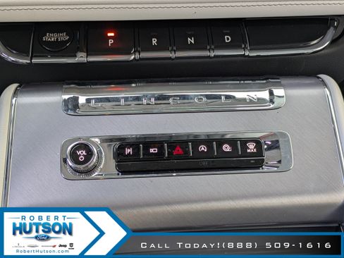 New 2026 Lincoln Aviator 2WD image 25