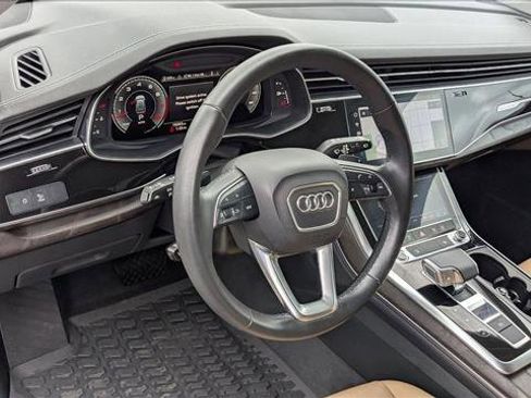 Used 2023 Audi Q8 Premium Plus w/ Premium Plus Package AWD/4WD image 11