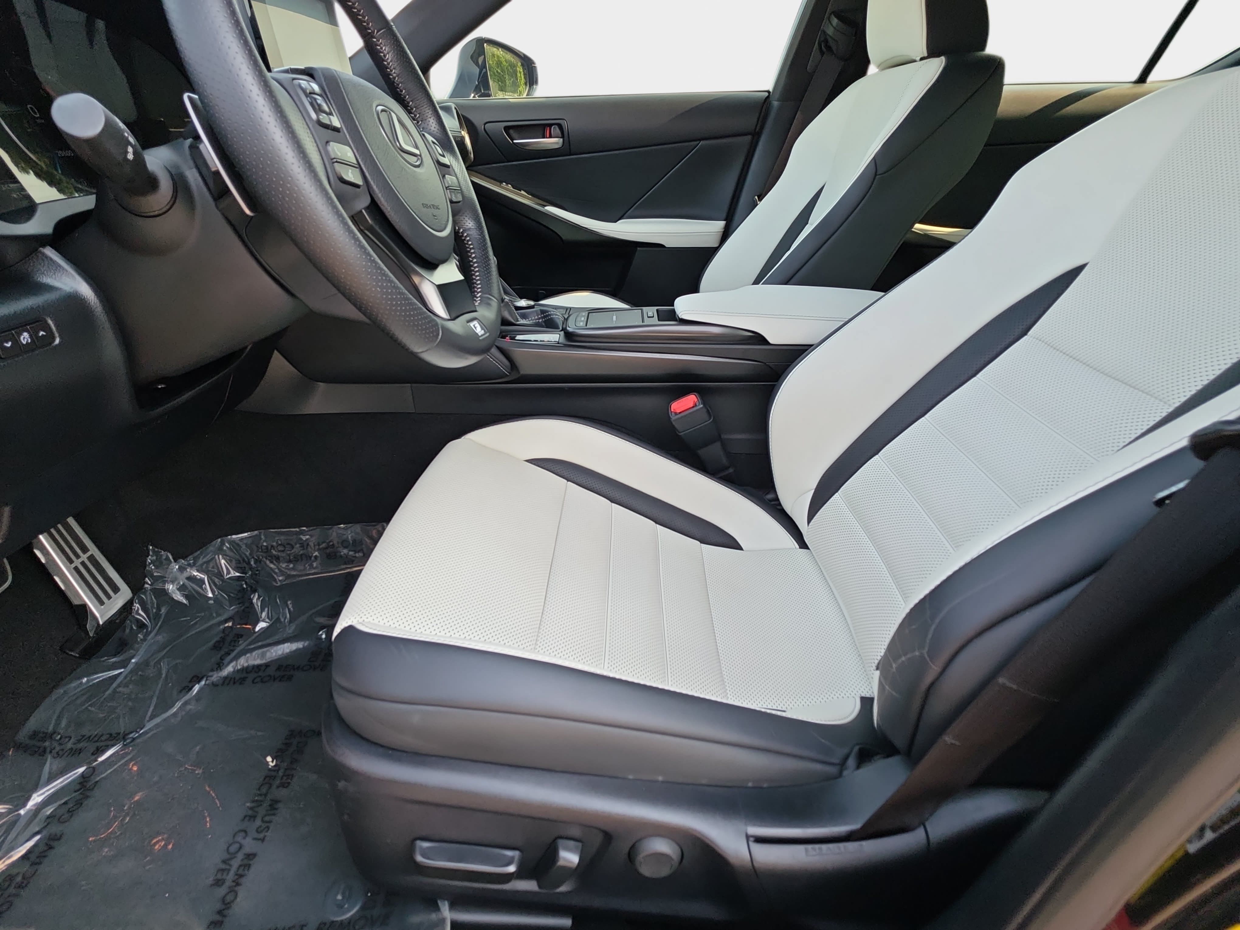 Used 2024 Lexus IS 300 F Sport w/ Accessory Package 2 RWD image 15