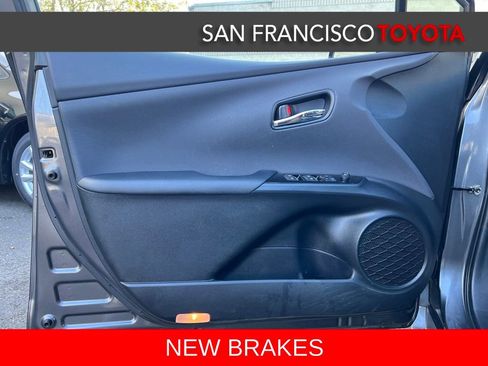 Used 2016 Toyota Prius Four image 36