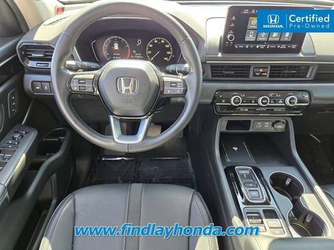 Certified 2025 Honda Pilot EX-L image 18
