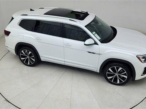 Used 2024 Volkswagen Atlas SEL Premium R-Line image 81
