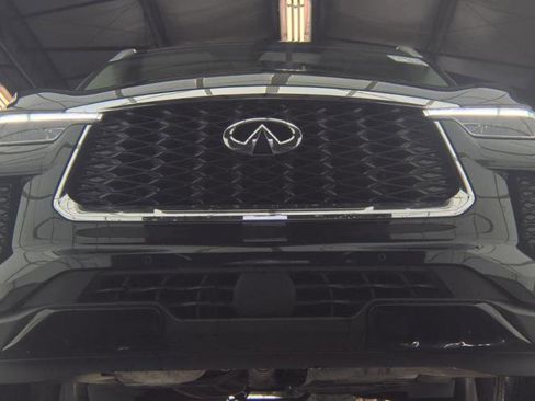 Certified 2023 INFINITI QX60 Luxe w/ Vision Package image 3