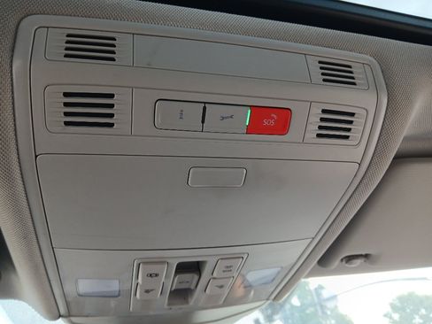 Used 2023 Volkswagen Jetta SE FWD image 18