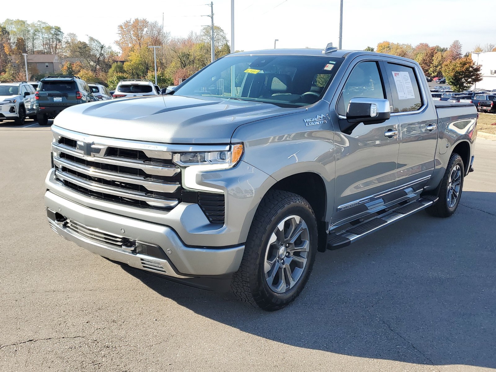 Used 2024 Chevrolet Silverado 1500 High Country AWD/4WD image 2