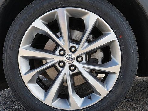 Used 2021 Ford Explorer Platinum w/ Equipment Group 601A image 71