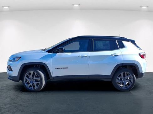New 2026 Jeep Compass Limited AWD/4WD image 5