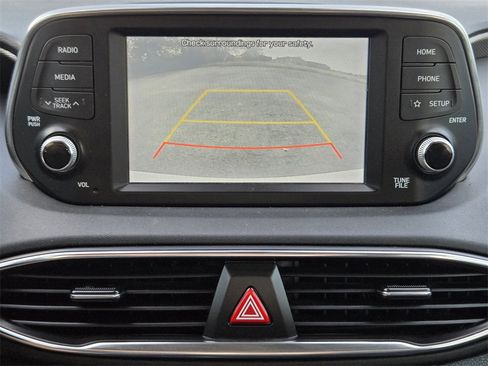 Used 2020 Hyundai Santa Fe SEL image 17
