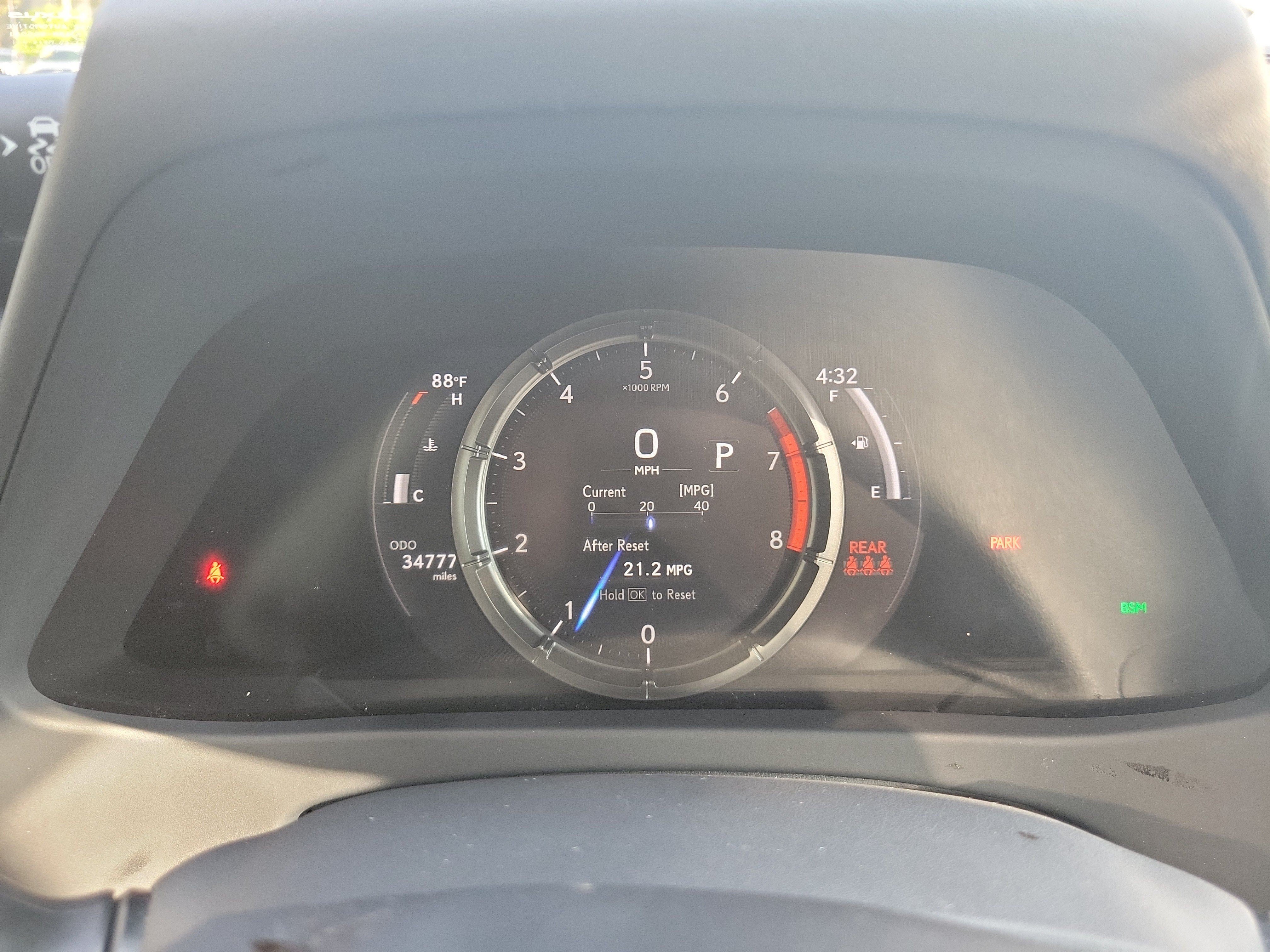 Used 2019 Lexus UX 200 F Sport w/ F Sport Premium Package FWD image 32