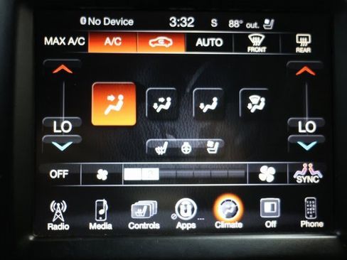 Used 2016 RAM 3500 Laramie w/ Convenience Group image 97