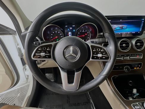Used 2019 Mercedes-Benz C 300 Sedan image 18
