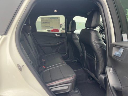 New 2026 Ford Escape ST-Line w/ Tech Pack #1 image 5